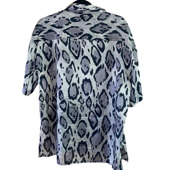 Bogari Vintage Womens Shirt Size M Gray Snake Print Button Down Oversized Fit - Picture 2 of 9